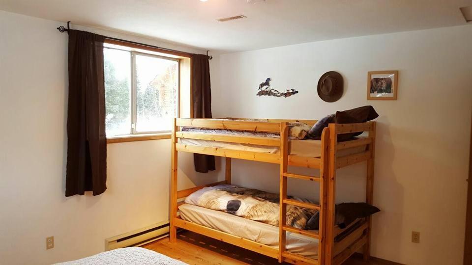 مبيت وإفطار Bridge Lake Wettstone Guest Ranch الغرفة الصورة