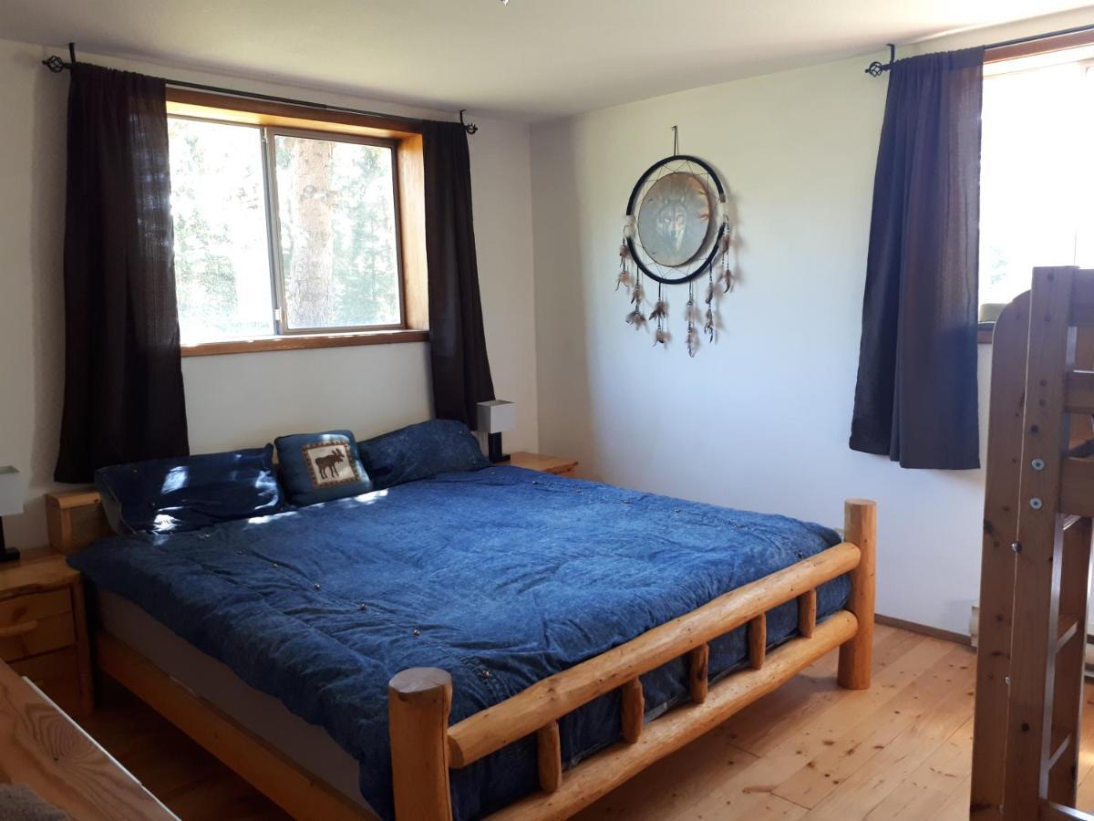 مبيت وإفطار Bridge Lake Wettstone Guest Ranch المظهر الخارجي الصورة